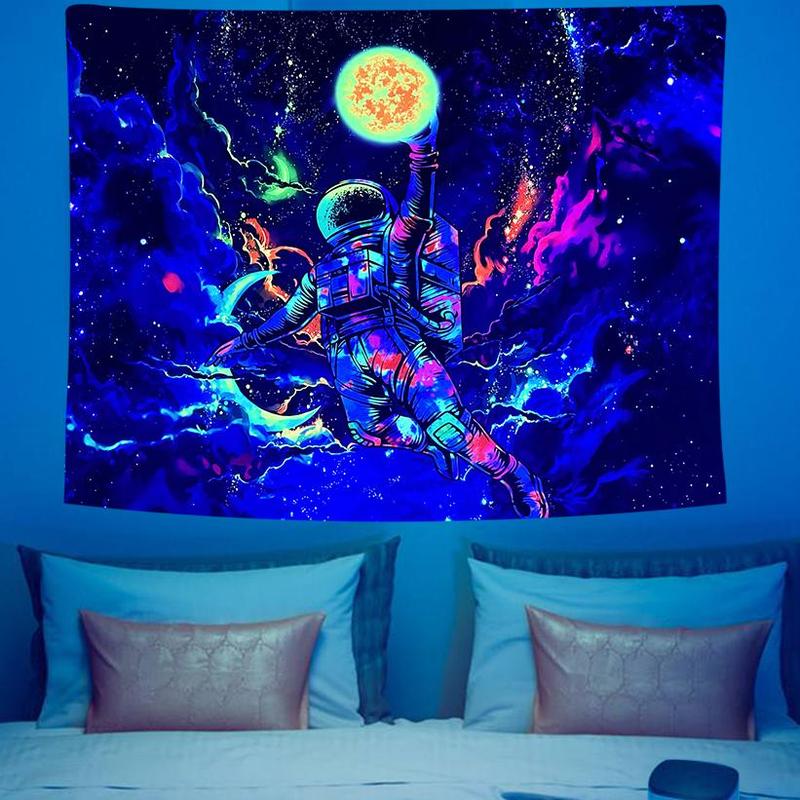 Astronaut & Planet Print Tapestry, 1 Count Fluorescent Tapestry, Wall Hanging Decor For Home Living Room Bedroom Dormitory