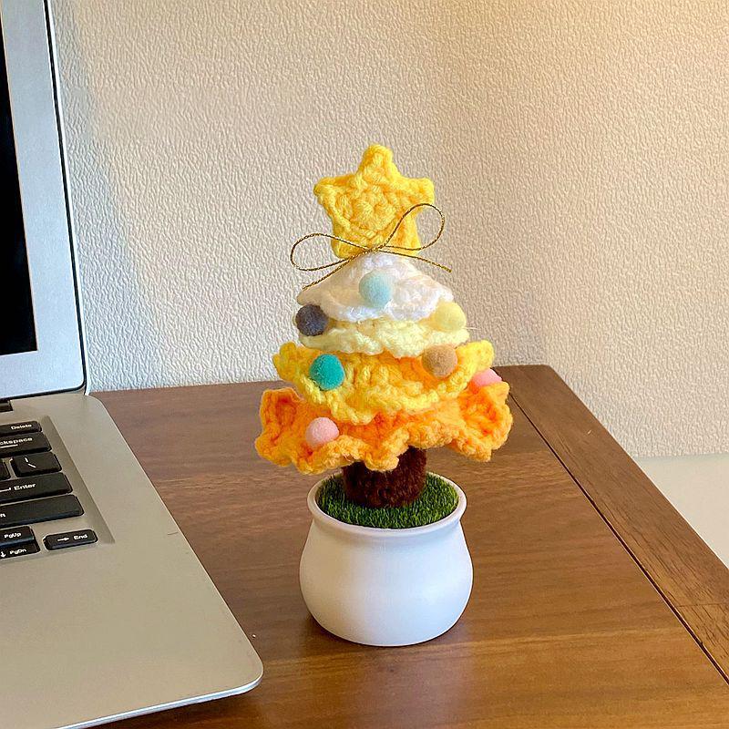 Handmade Crochet Bouquet Potted Flowers, Artificial Flower Potted Plant, Knitted Artificial Forever Flowers with Exquisite Pot Decor Decorative Fruit Decoration Gift Ornaments