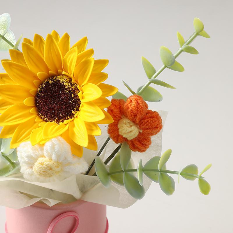 Artificial Flower Bouquet, 1 Count Faux Flower Bouquet with Gift Bag, Decoration Supplies for Home Living Room Bedroom