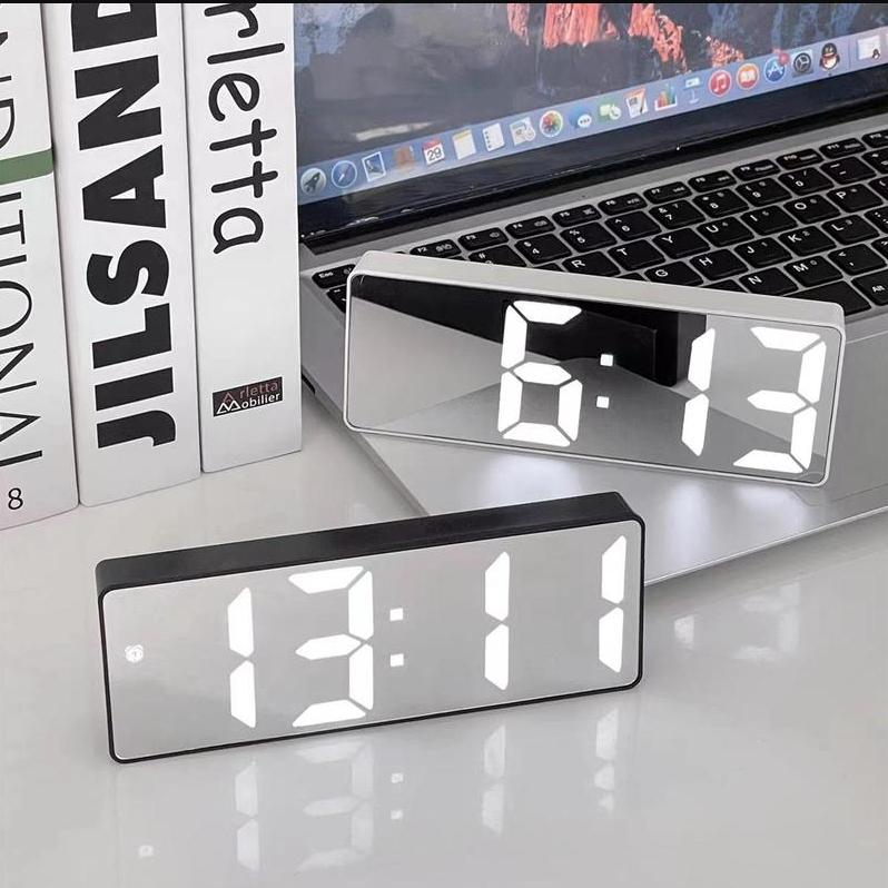 Led Electronic Alarm Clock without Battery