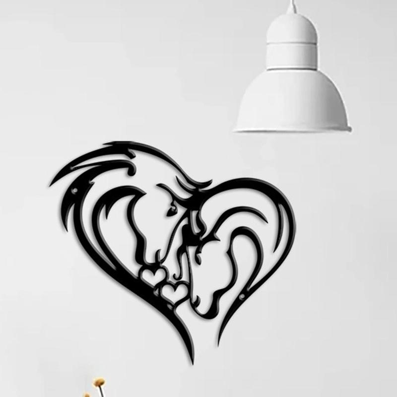 Horse Pattern Heart Shaped Wall Art, 1 Count Hollow Out Iron Wall Decor, Wall Hanging Decor for Home Living Room Bedroom