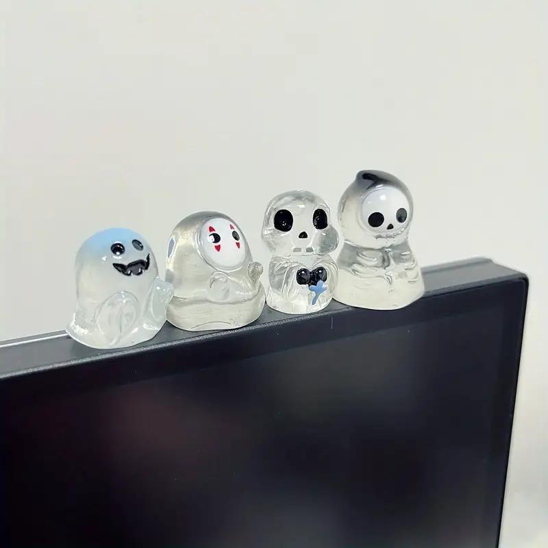 Ghost Figurines Set, 4 Counts set Mini Lovely Decorative Resin Ornaments, Seasonal Spooky Ornaments Collection for Car Desk Office Home Yard