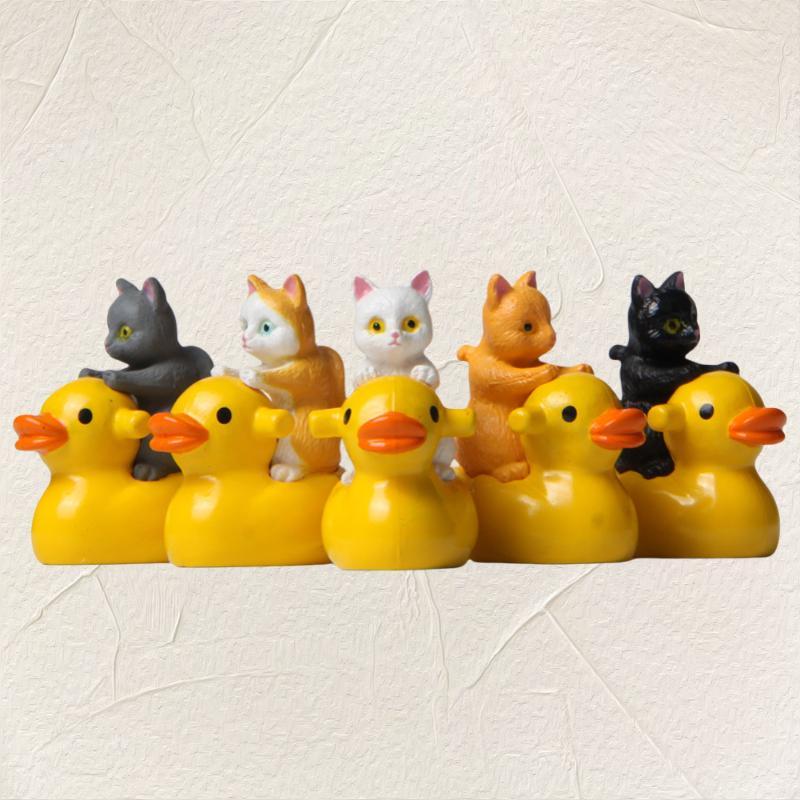 Cute Cat and Duck Design Ornaments, 5 Counts set Miniature Landscape Ornament, Creative Hand-made Decoration Craft for Home Decor