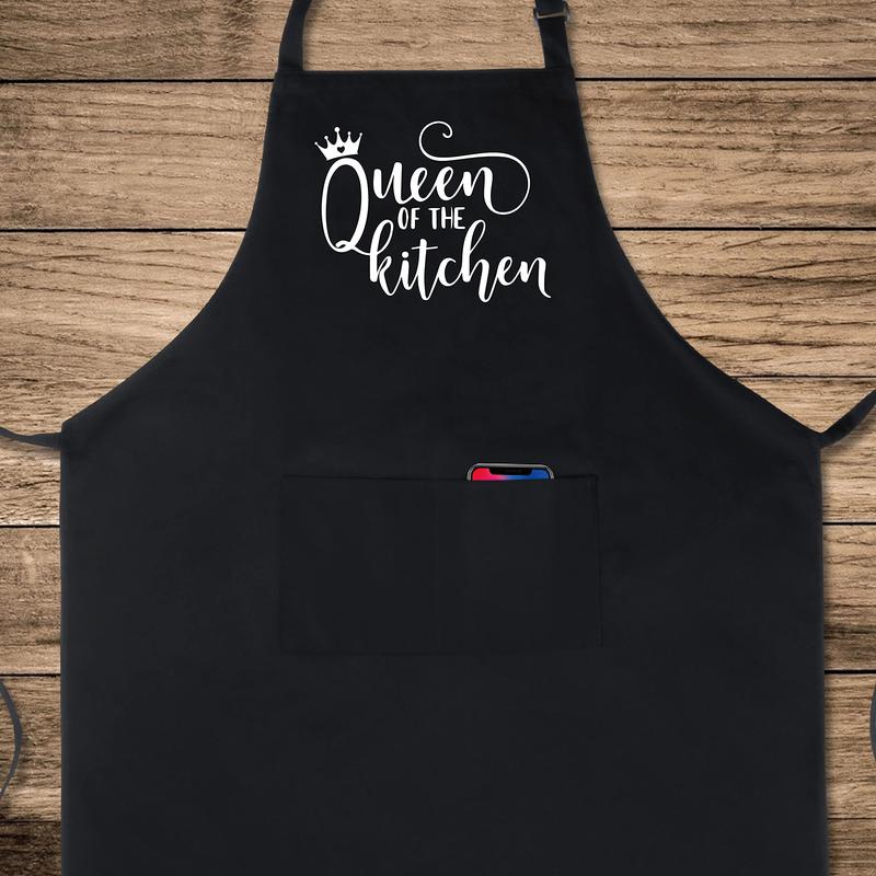 Cotton Funny Aprons for Women Queen of The Kitchen with 2 Pockets Chef Cooking Baking Adjustable Bib Apron Gifts from Daughter Son Husband for Mom Grandma Wife Mother's Day