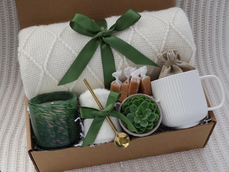 Holiday Gift Box For Family, Couples Gift Set, Hygge Gift Basket For Couples, Families, Cozy Winter Care Package