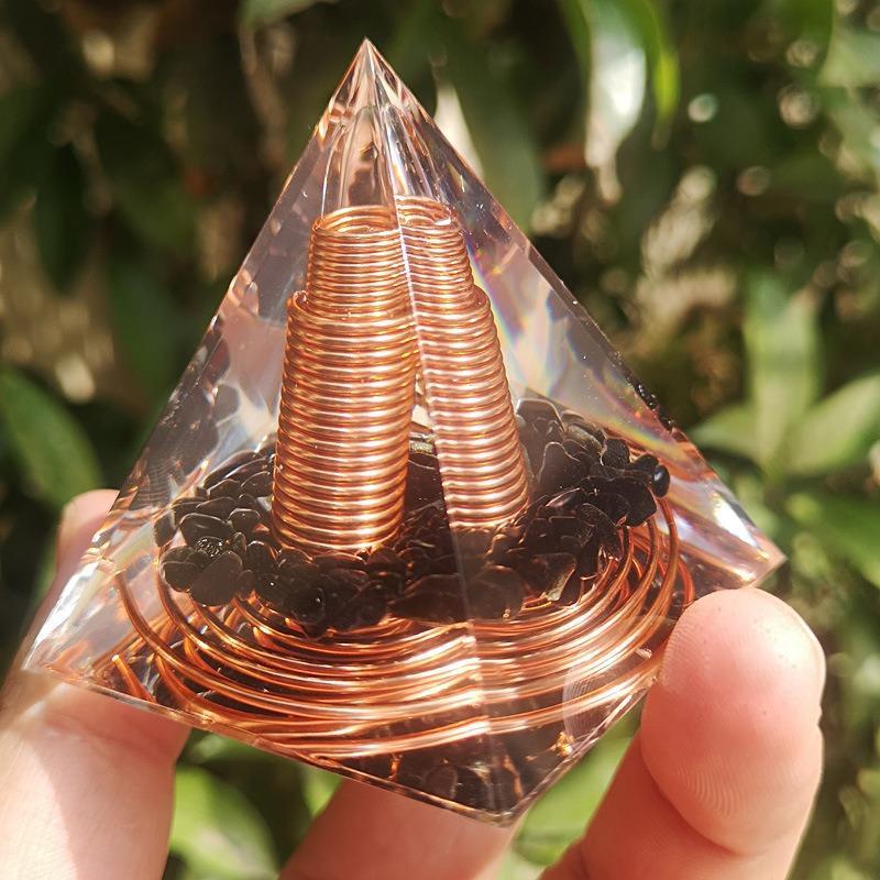 Retro Pyramid Ornament, 1 Count Copper Wire Pattern Resin Pyramid, Energy Healing Meditation Decor, Home Office Decor, Spiritual Gift