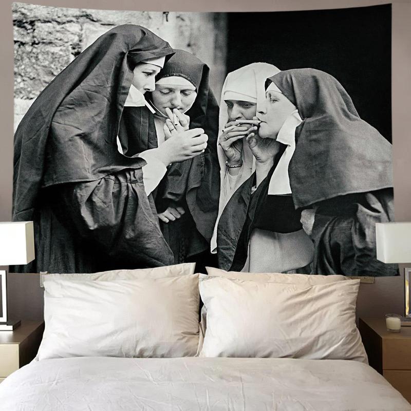 Nuns Pattern Tapestry, Retro Photo Hanging Blanket, Wall Hanging Decor for Home Living Room Bedroom Dormitory, Home Decor