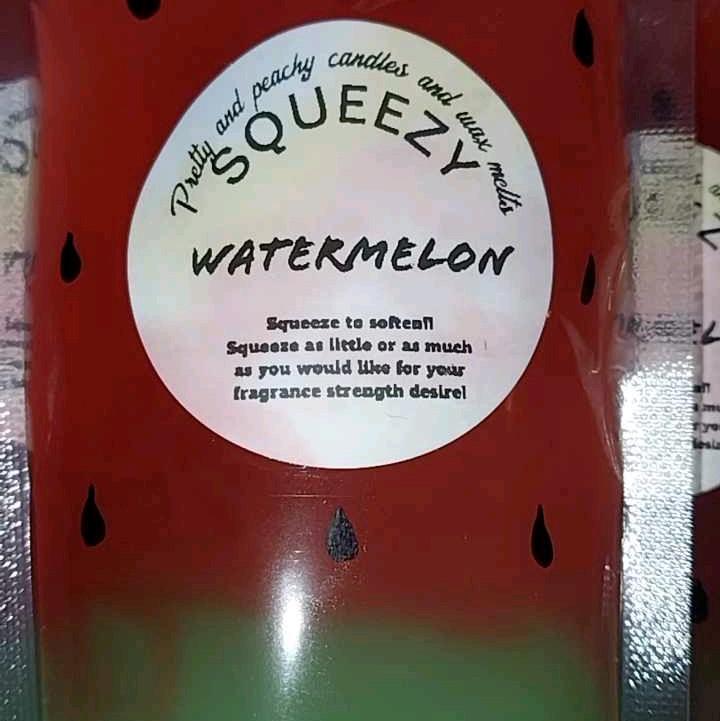 Squeezys (squeezable wax melts)