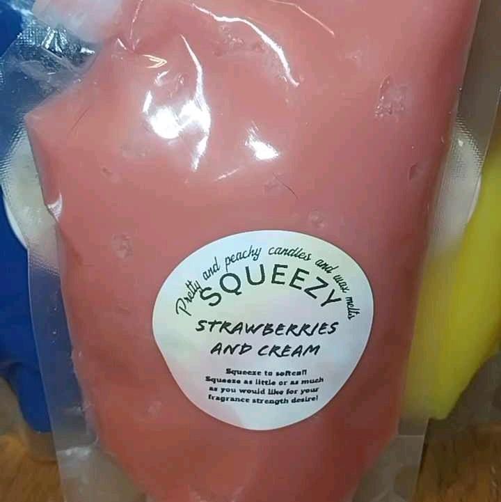 Squeezys (squeezable wax melts)